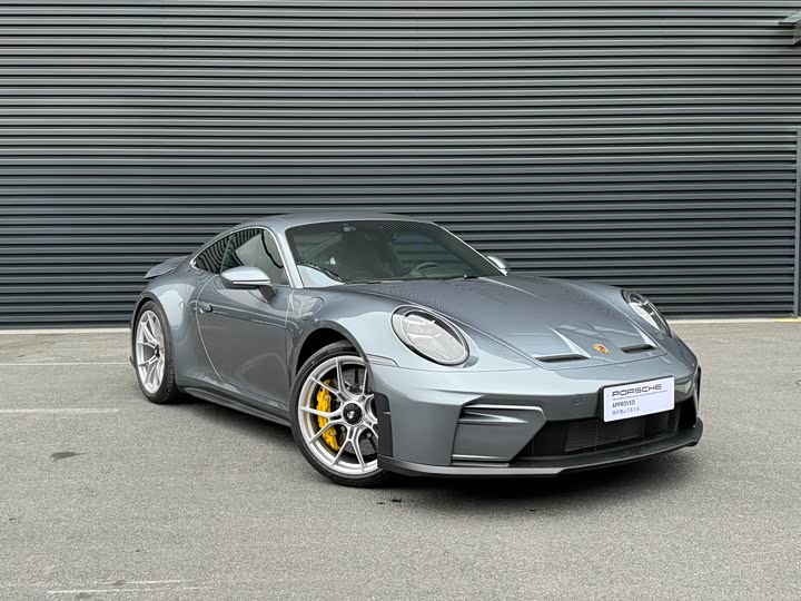 Фото 1 - Porsche 911