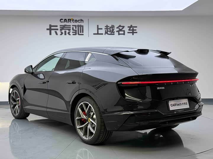 Фото 7 - Lotus Eletre