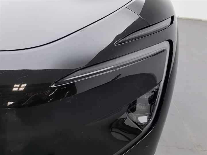 Фото 7 - Avatr 12