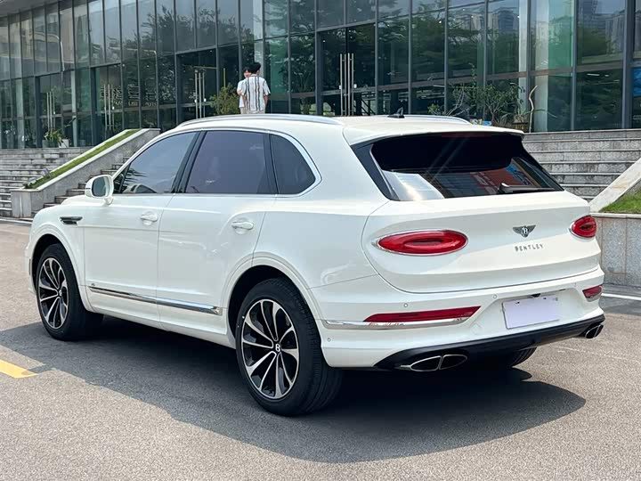 Фото 4 - Bentley Bentayga