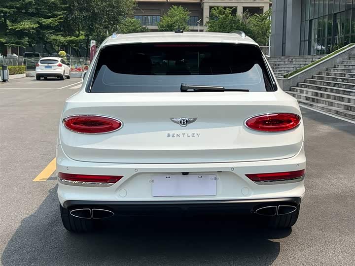 Фото 5 - Bentley Bentayga