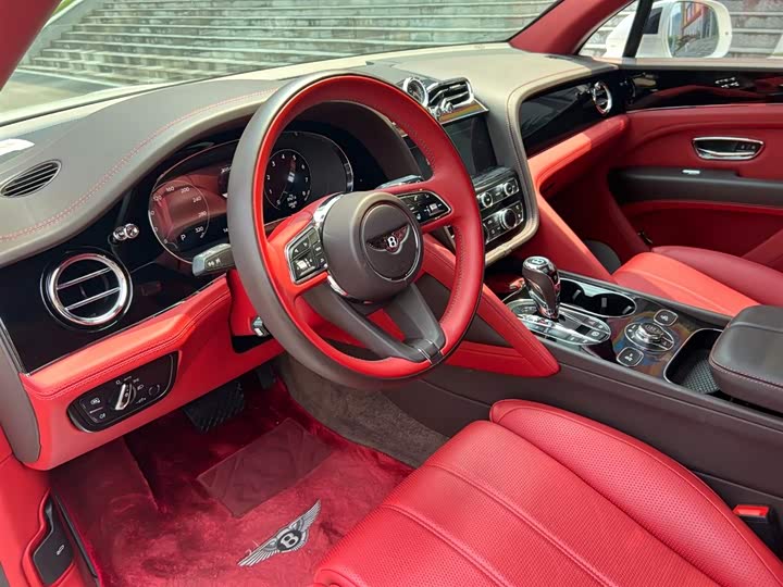 Фото 7 - Bentley Bentayga