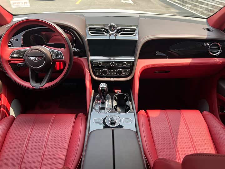 Фото 8 - Bentley Bentayga