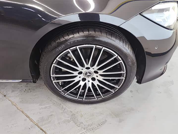 Фото 6 - Mercedes-Benz C-Class