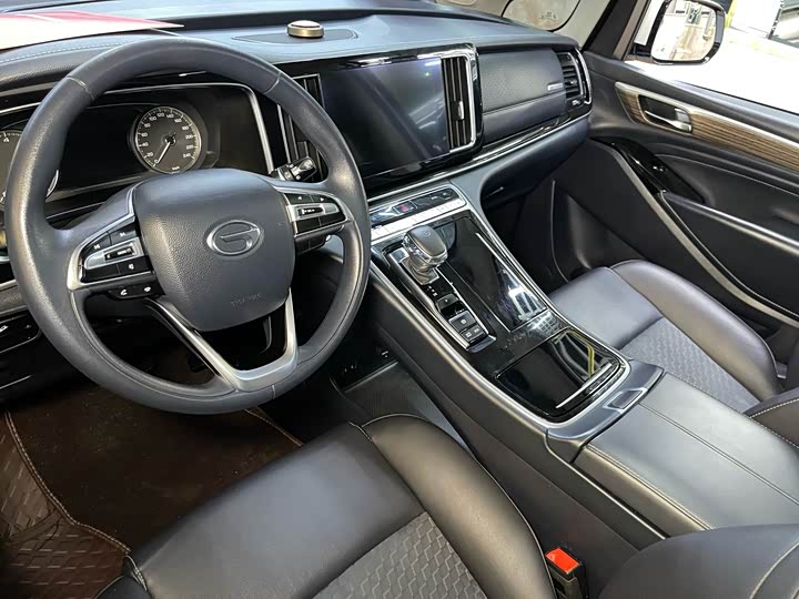 Фото 8 - GAC Trumpchi M8