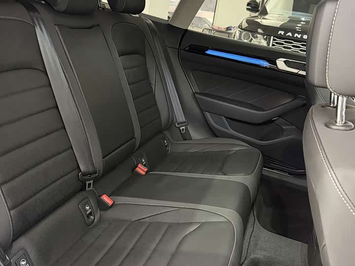 Фото 8 - Volkswagen CC