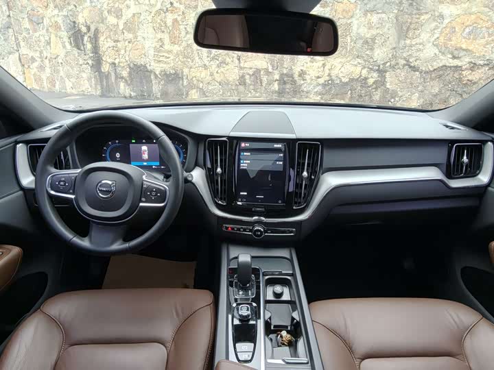 Фото 5 - Volvo XC60