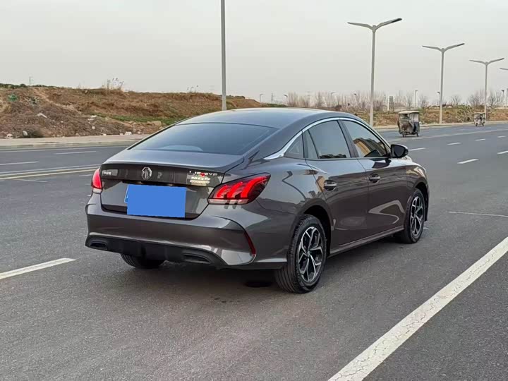 Фото 8 - MG Motor 5