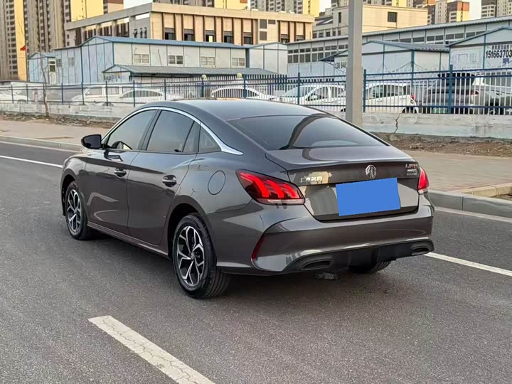 Фото 9 - MG Motor 5