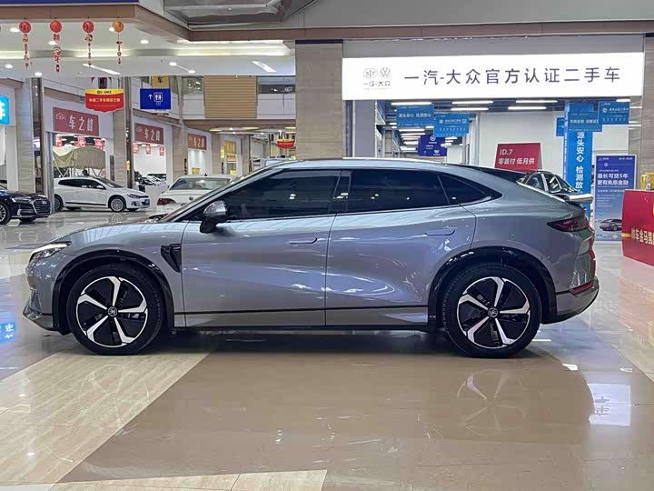 Фото 9 - BYD Song L