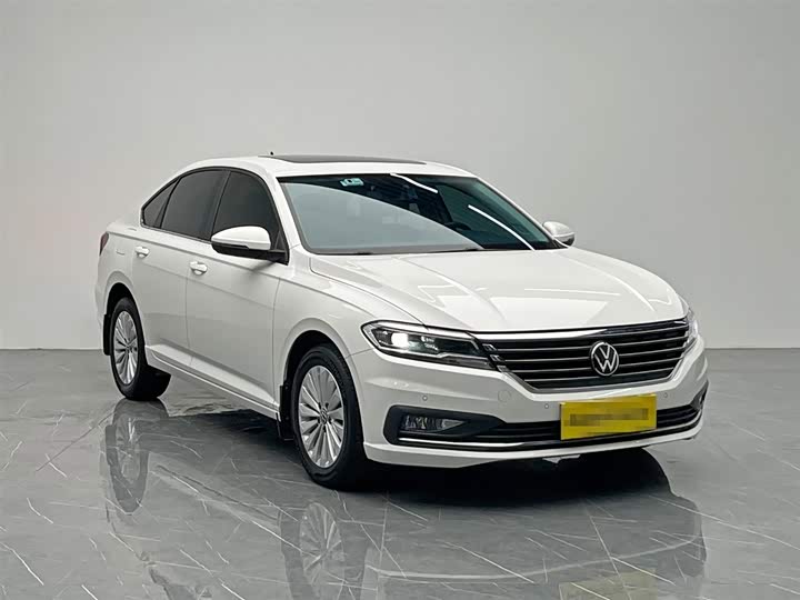 Фото 8 - Volkswagen Lavida