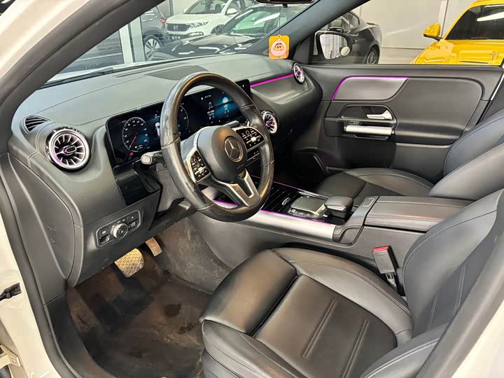 Фото 4 - Mercedes-Benz EQA