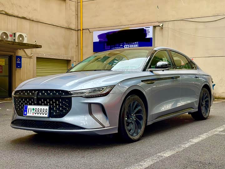 Фото 1 - Lincoln Z (Zephyr)