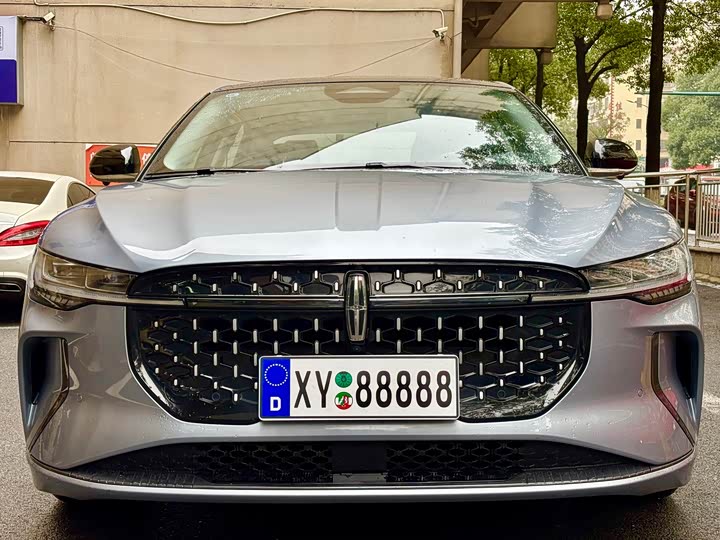 Фото 2 - Lincoln Z (Zephyr)