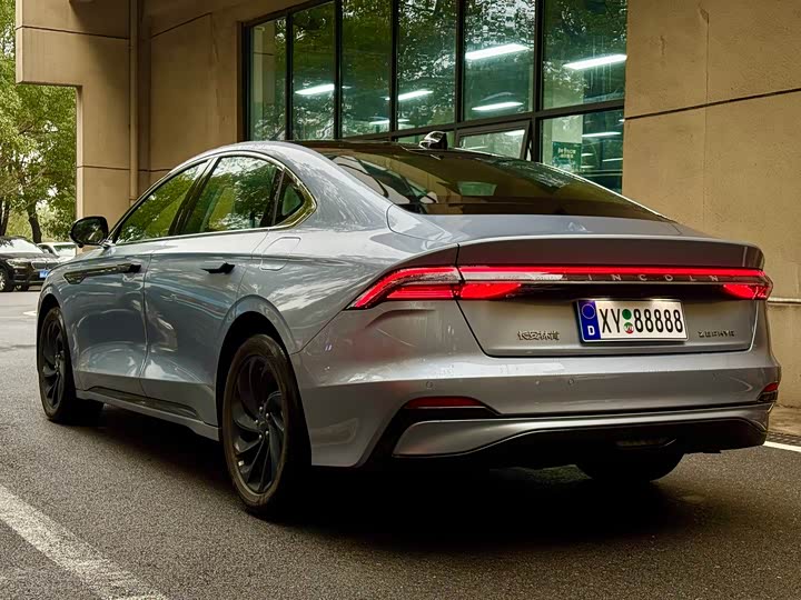 Фото 3 - Lincoln Z (Zephyr)