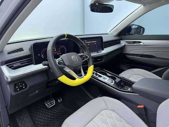 Фото 9 - Volkswagen Tavendor