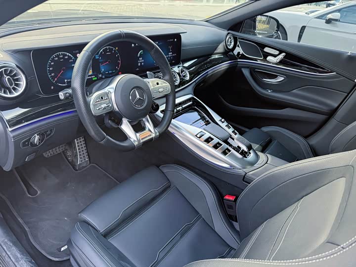 Фото 3 - Mercedes-Benz AMG GT