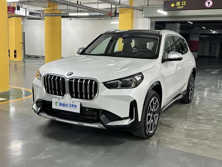 Фото 1 - BMW X1