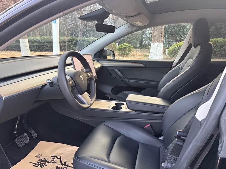 Фото 5 - Tesla Model Y