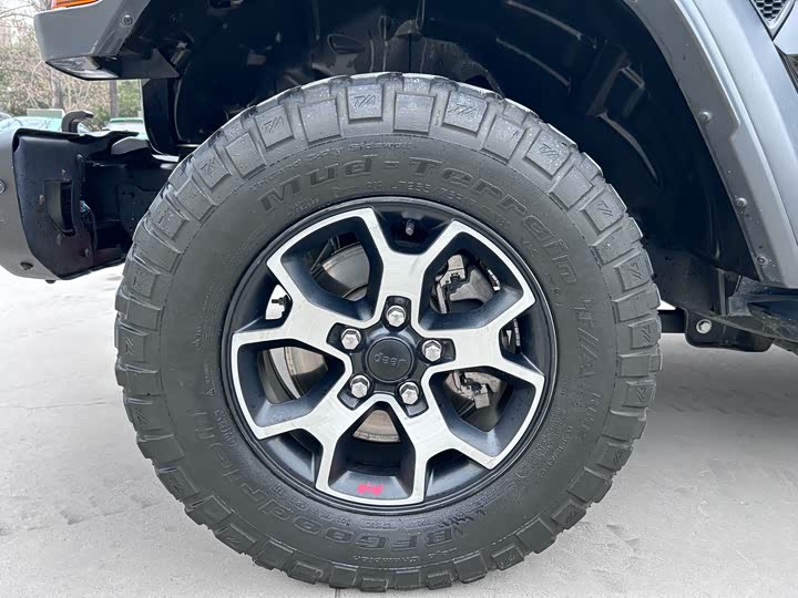 Jeep Wrangler 2021 2021款 2.0T 罗宾汉四门版