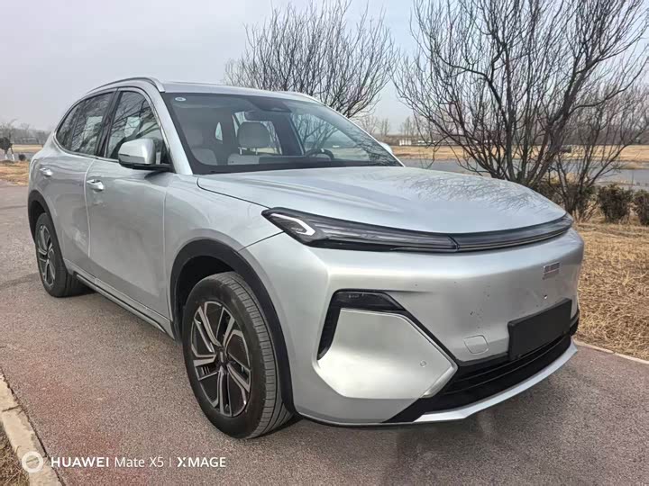 Фото 3 - Geely Galaxy Starship 7