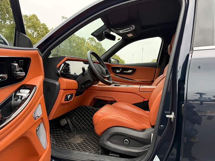 Фото 8 - Exeed VX C-DM Hybrid