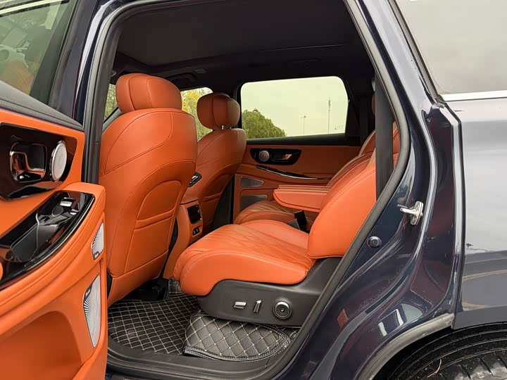 Фото 9 - Exeed VX C-DM Hybrid