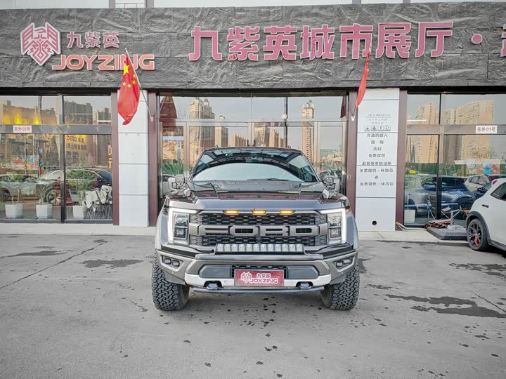 Фото 2 - Ford F-150 Raptor