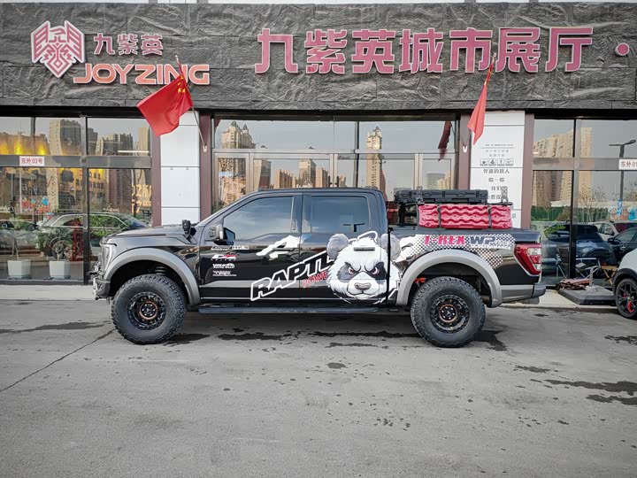 Фото 8 - Ford F-150 Raptor