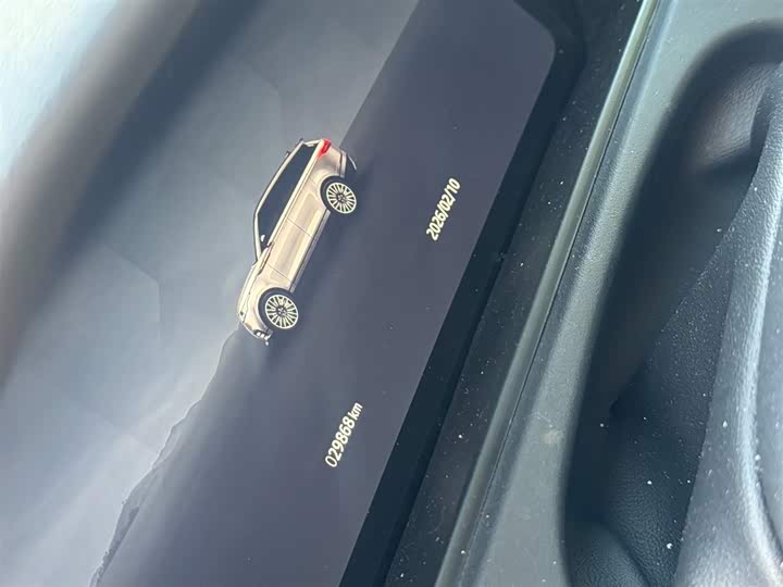 Фото 4 - Land Rover Range Rover Velar