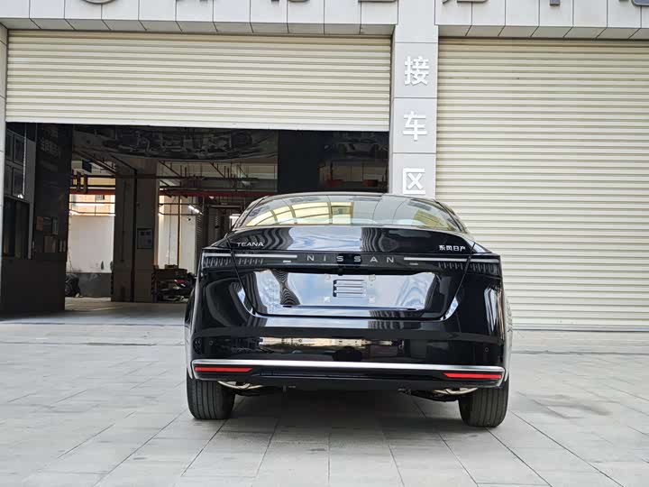 Фото 5 - Nissan Teana