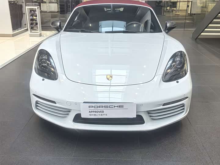 Фото 1 - Porsche 718