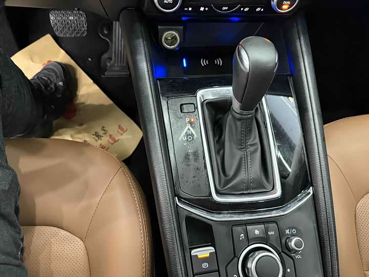 Фото 8 - Mazda CX-5