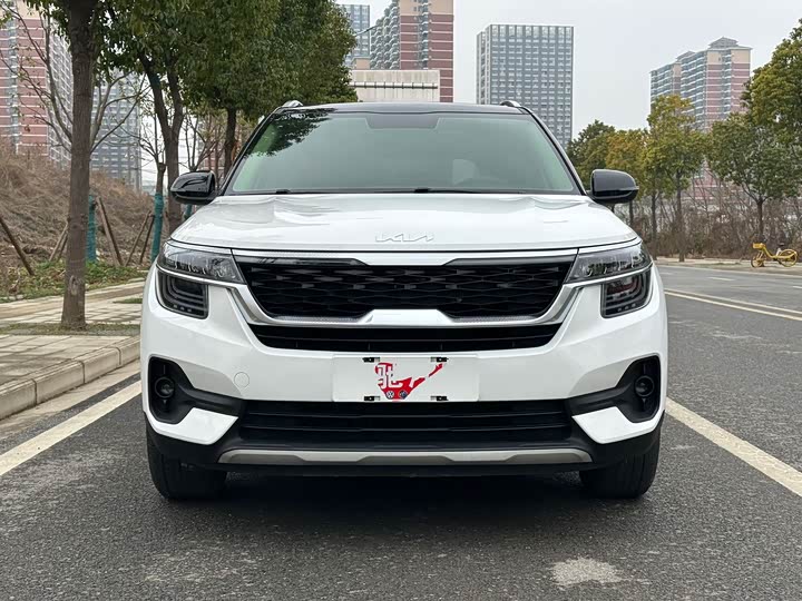 Фото 2 - Kia KX3