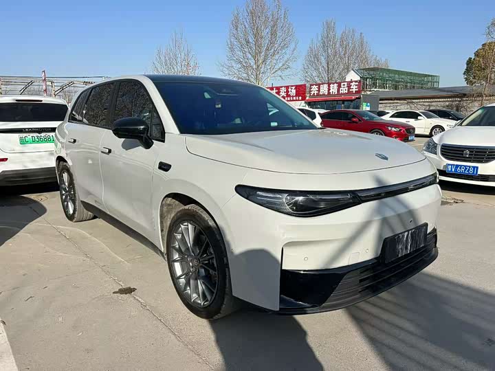 Фото 3 - Leapmotor C10