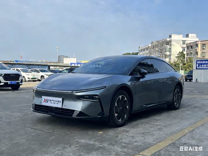 Фото 1 - XPeng F57