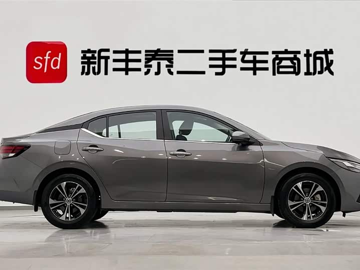 Фото 3 - Nissan Sylphy