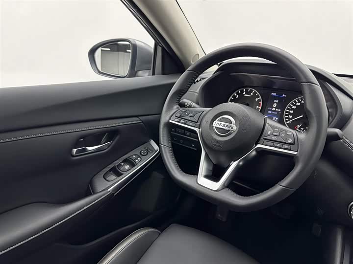 Фото 9 - Nissan Sylphy