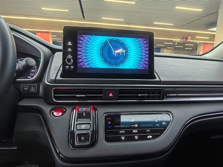 Фото 8 - Honda Odyssey