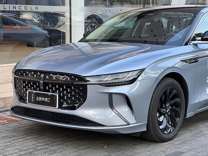 Фото 8 - Lincoln Z (Zephyr)