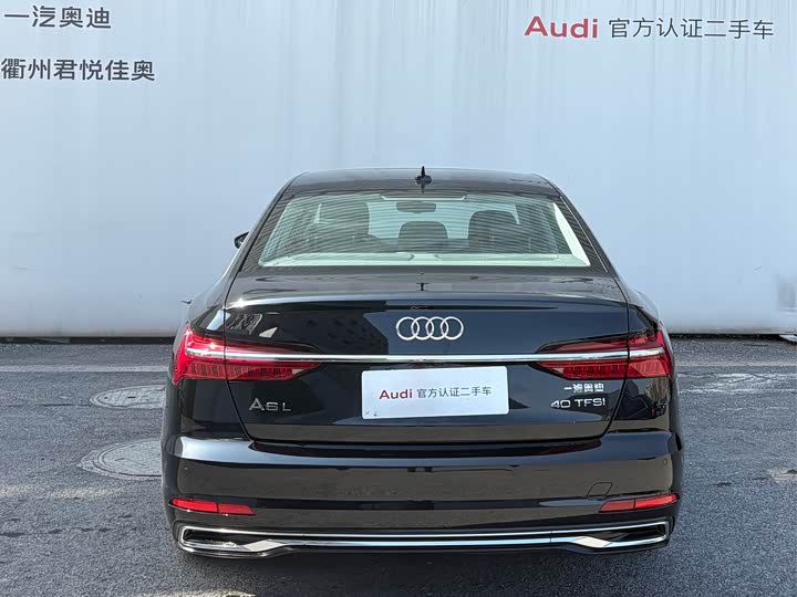 Фото 4 - Audi A6L