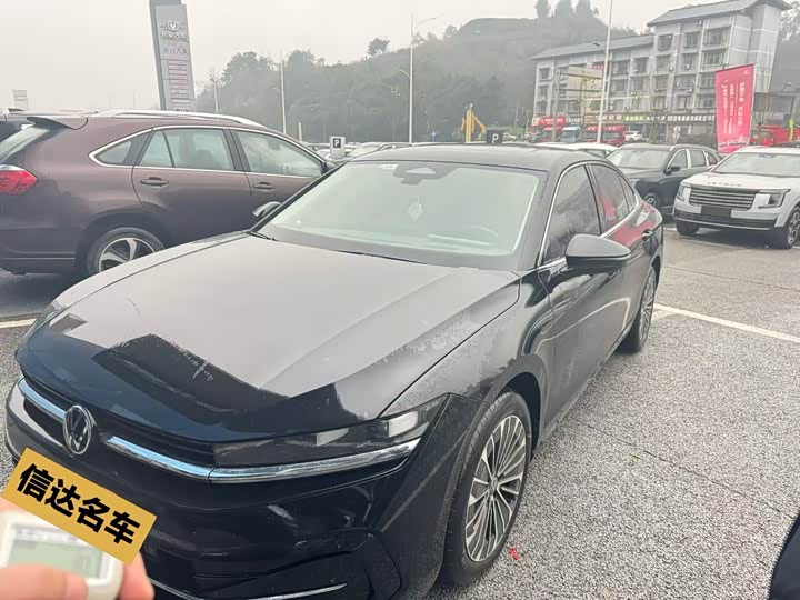 Фото 1 - Volkswagen Magotan