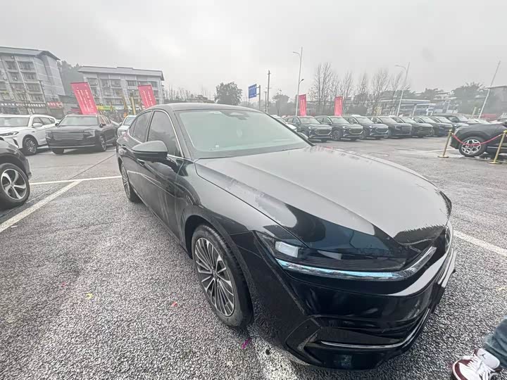 Фото 3 - Volkswagen Magotan