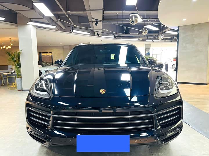 Фото 3 - Porsche Cayenne Hybrid