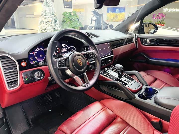 Фото 8 - Porsche Cayenne Hybrid