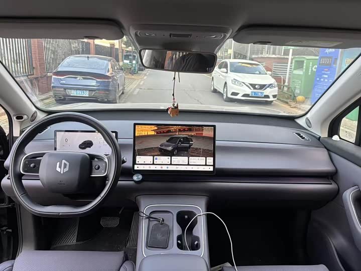 Фото 8 - Leapmotor C10