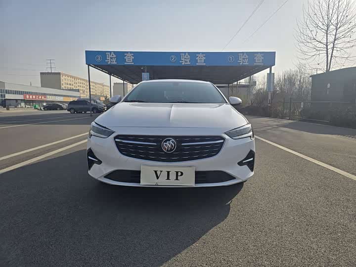 Фото 2 - Buick Regal