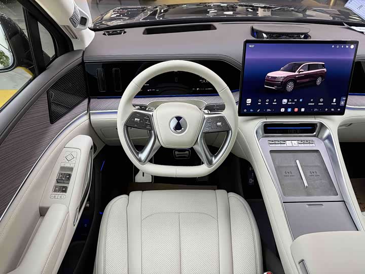 Фото 9 - Denza N9