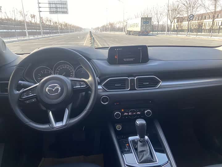 Фото 6 - Mazda CX-5