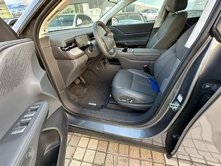 Фото 3 - XPeng G6